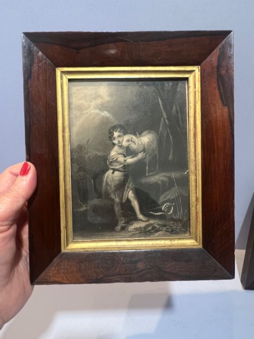 AN ANTIQUE PAIR OF ENGRAVINGS - ADDITIONAL PHOTO 1