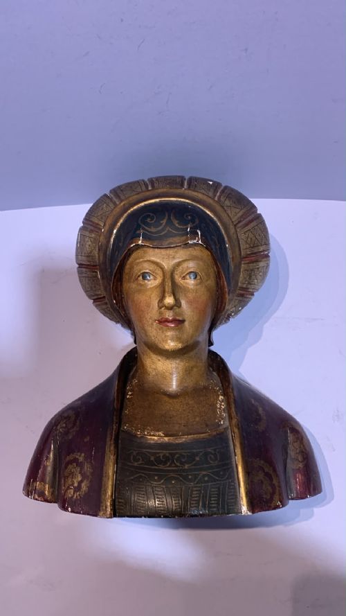 Late nineteenth-century polychrome and gilded bust depicting a noblewoman in a Renaissance-style patterned headdress and decorated gown. View II