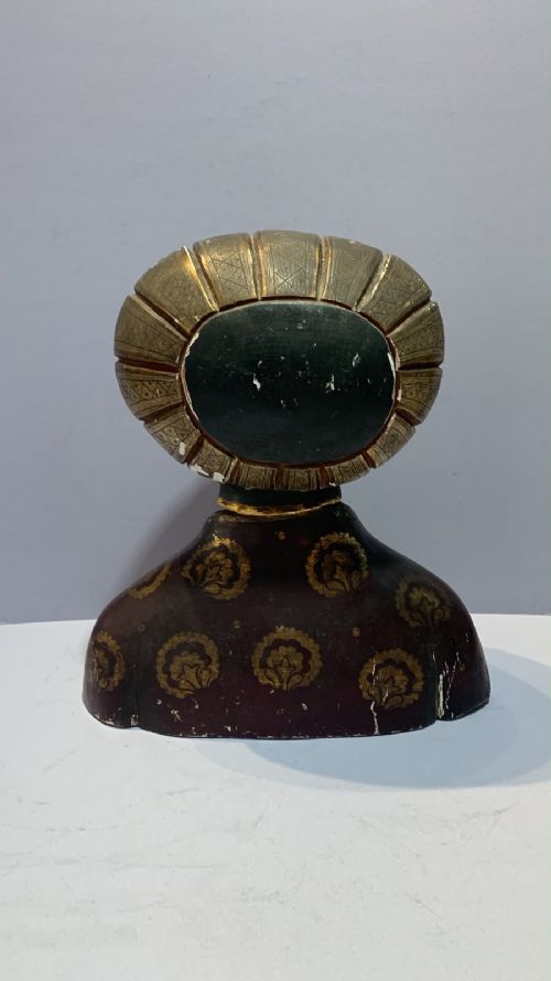 Late nineteenth-century polychrome and gilded bust depicting a noblewoman in a Renaissance-style patterned headdress and decorated gown. View VI