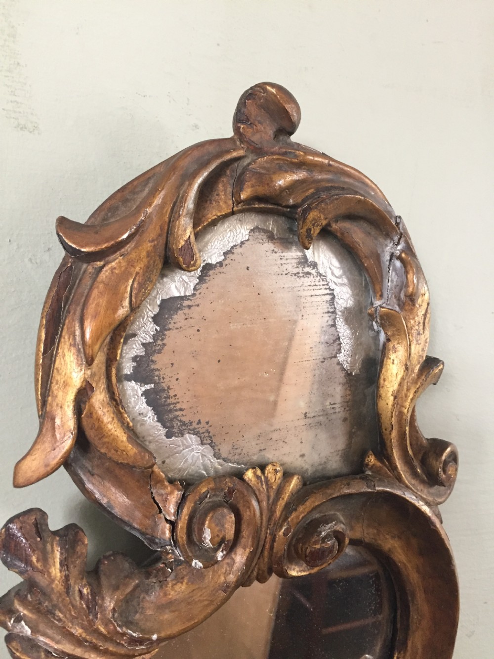 A very attractive pair of 18thc Florentine carved and gilded wood mirrors View IV