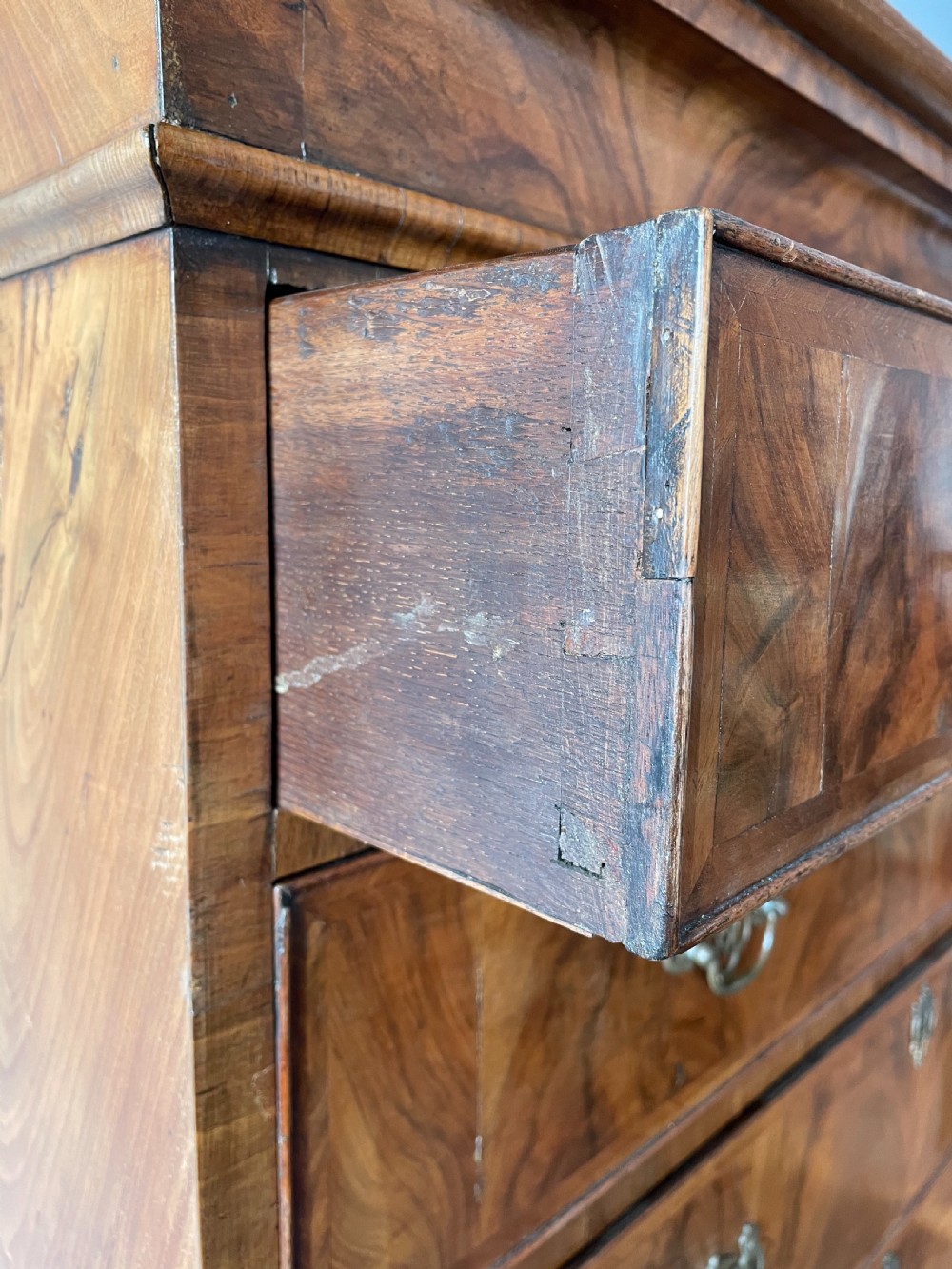 A Wonderful 18thC figured walnut chest on chest View VII