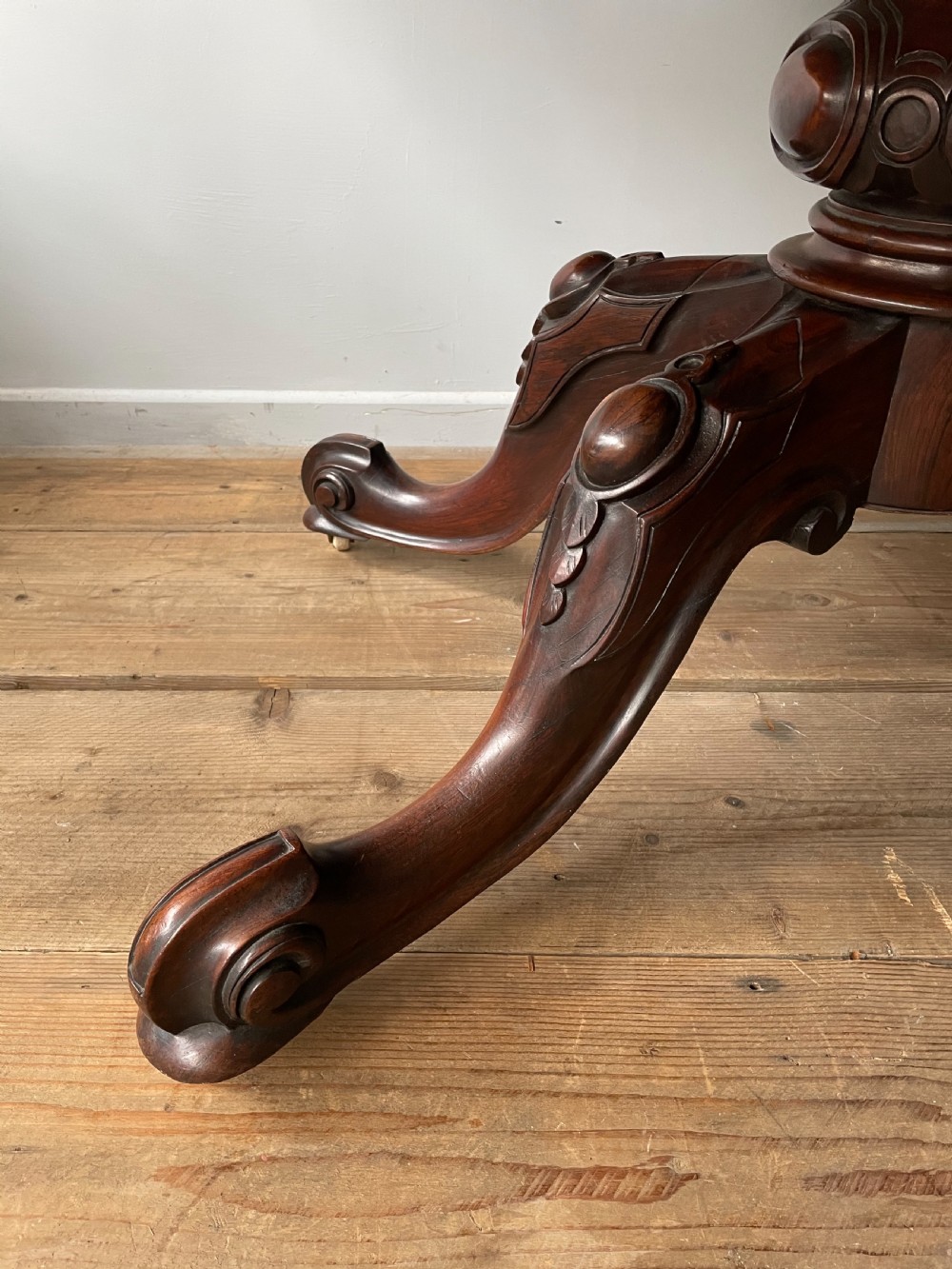 A 19thC Shaped Rosewood Centre Table