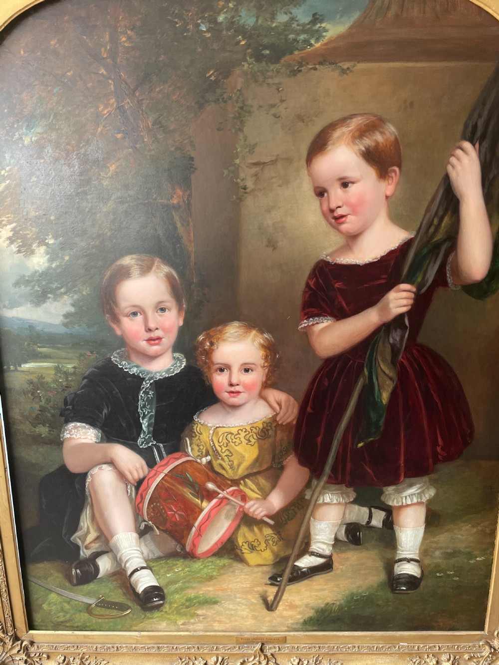 A wonderful 19thC portrait of three children View III