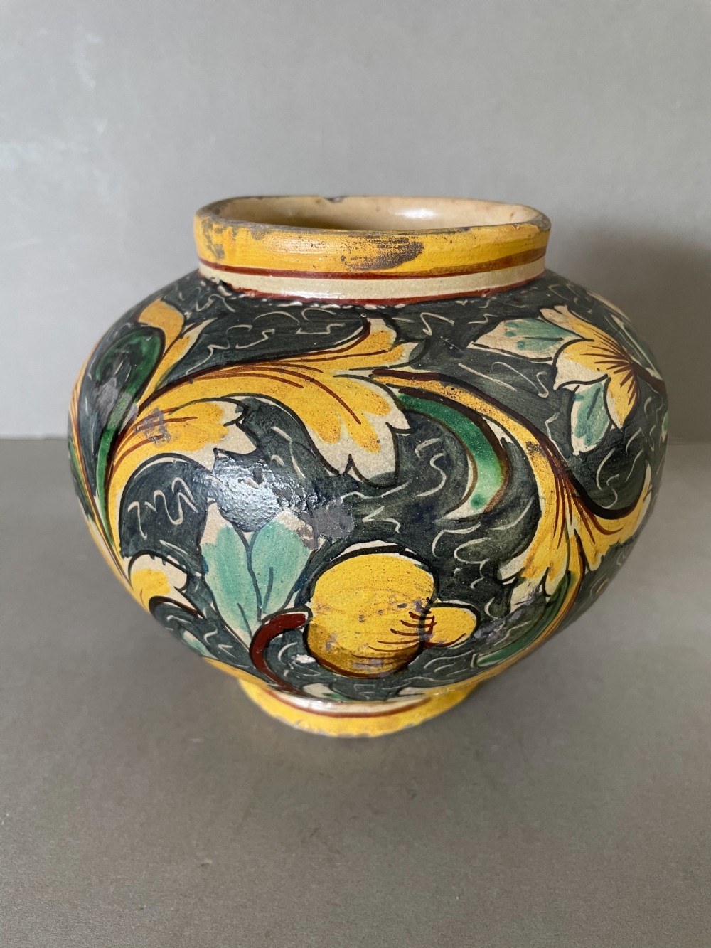 A 17thC Italian Majolica Vase View II