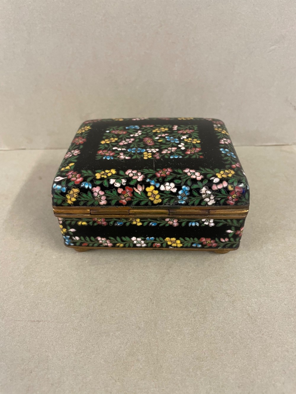 An Antique Chinese Coisonne box View II