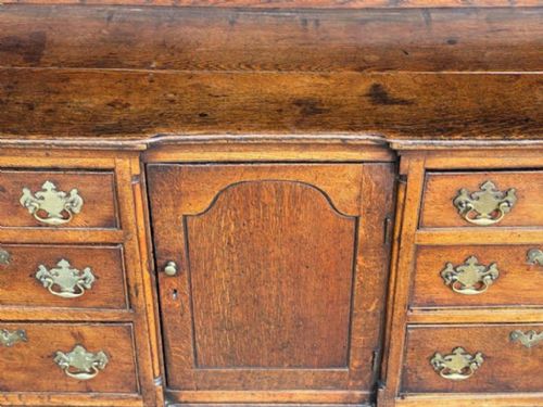 18TH CENTURY LANCASHIRE OAK DRESSER BASE - ADDITIONAL PHOTO 3