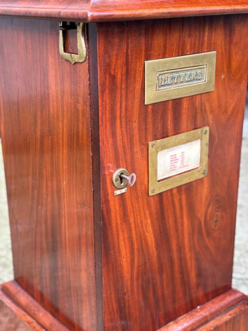 19TH CENTURY VICTORIAN MAHOGANY COUNTRY HOUSE POST BOX - ADDITIONAL PHOTO 4