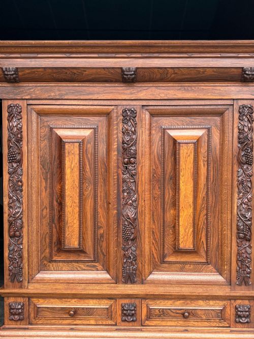 19TH CENTURY ROSEWOOD CABINET IN THE RENAISSANCE STYLE - ADDITIONAL PHOTO 5