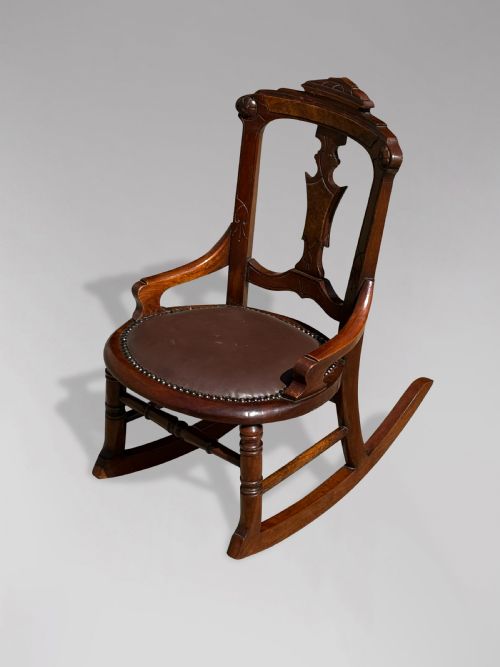 19TH CENTURY VICTORIAN PERIOD CHILD'S ROCKING CHAIR - ADDITIONAL PHOTO 3