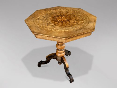 19TH CENTURY ITALIAN WALNUT MARQUETRY TRIPOD TABLE - ADDITIONAL PHOTO 6