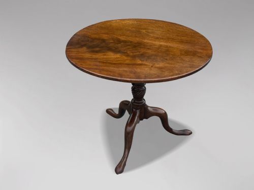 18TH CENTURY GEORGE III MAHOGANY TILTTOP TRIPOD TABLE