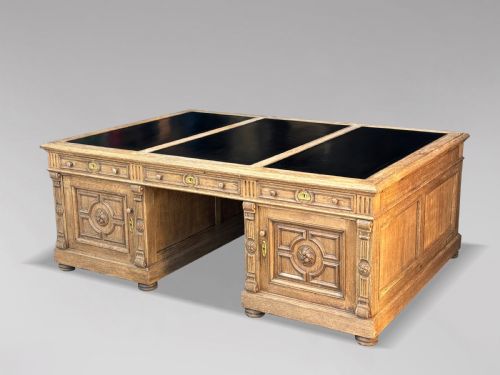 LARGE 19TH CENTURY FRENCH OAK PARTNERS DESK