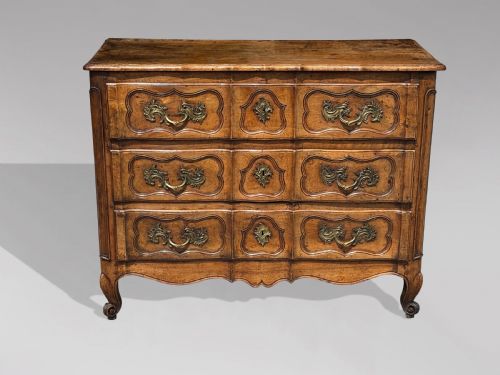18TH CENTURY LOUIS XV PERIOD WALNUT COMMODE - ADDITIONAL PHOTO 3