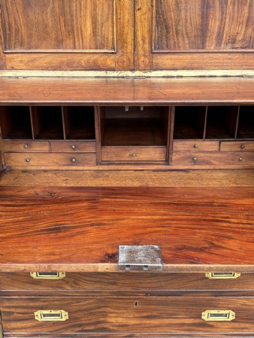 19TH CENTURY MILITARY CAMPAIGN CABINET ON SECRETAIRE CHEST C1850 - ADDITIONAL PHOTO 4