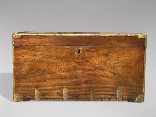 19TH CENTURY LARGE CAMPHOR WOOD CAMPAIGN TRUNK C1880 - ADDITIONAL PHOTO 3