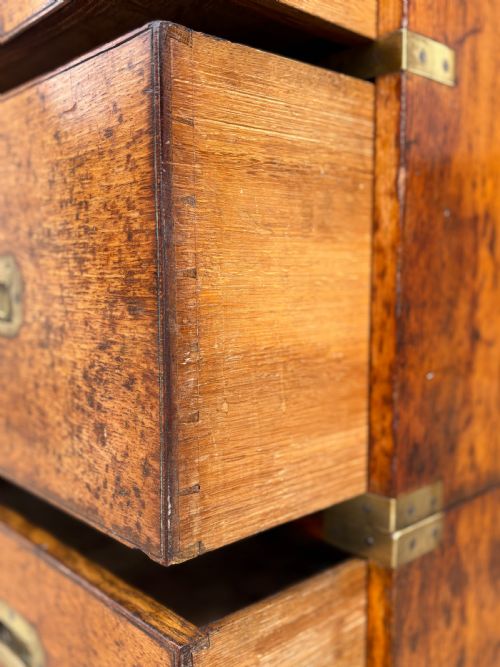 19TH CENTURY OAK MILITARY CAMPAIGN CHEST OF DRAWERS C1840 - ADDITIONAL PHOTO 14