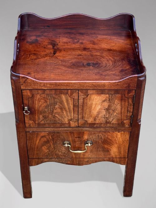 18TH CENTURY GEORGE III PERIOD MAHOGANY TRAY TOP COMMODE C1790 - ADDITIONAL PHOTO 2