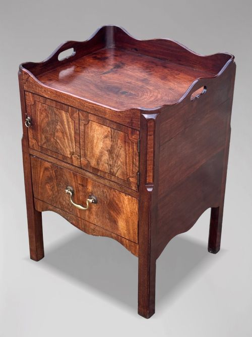 18TH CENTURY GEORGE III PERIOD MAHOGANY TRAY TOP COMMODE C1790 - ADDITIONAL PHOTO 3