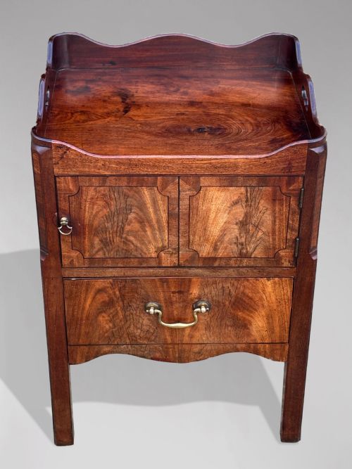 18TH CENTURY GEORGE III PERIOD MAHOGANY TRAY TOP COMMODE C1790 - ADDITIONAL PHOTO 7