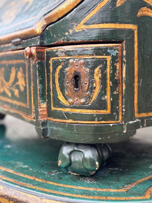 18TH CENTURY VENETIAN TRAVELLING BUREAU ON TABLE C1720 - ADDITIONAL PHOTO 10