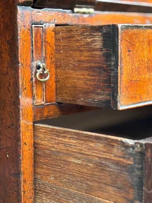 UNTOUCHED 18TH CENTURY GEORGE III PERIOD MAHOGANY BUREAU C1790 - ADDITIONAL PHOTO 3