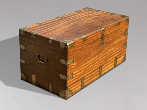 19TH CENTURY LARGE CAMPHOR WOOD CAMPAIGN TRUNK C1880 - ADDITIONAL PHOTO 8