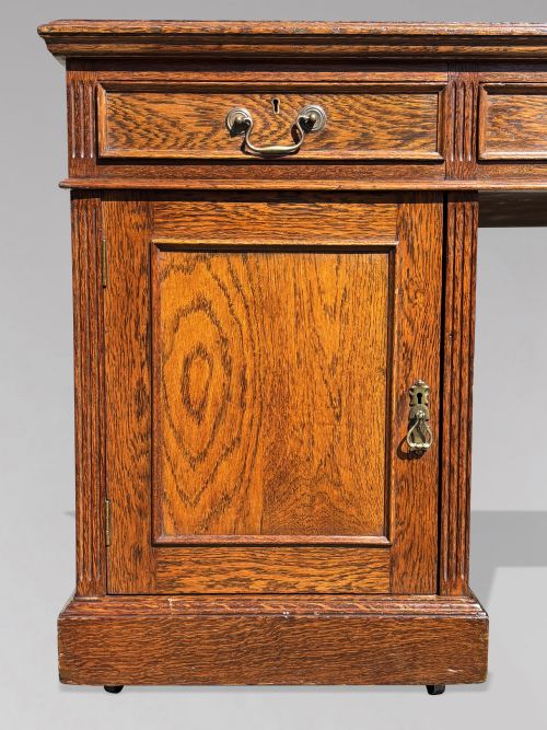 LARGE 19TH CENTURY OAK PEDESTAL PARTNERS DESK C1880 - ADDITIONAL PHOTO 6