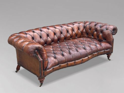 19TH CENTURY VICTORIAN PERIOD BROWN LEATHER CHESTERFIELD, C1880