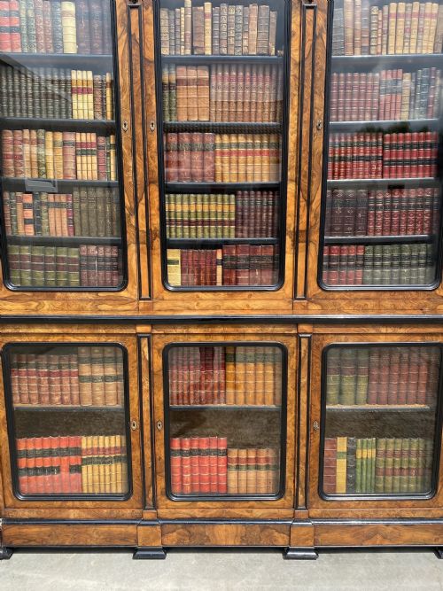19TH CENTURY FRENCH WALNUT EBONY LIBRARY BOOKCASE C1860 - ADDITIONAL PHOTO 3
