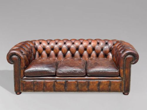 19TH CENTURY VICTORIAN BROWN LEATHER 3SEATER CHESTERFIELD C1880 - ADDITIONAL PHOTO 2