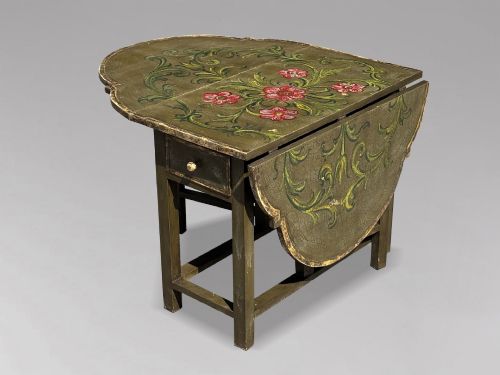 EARLY 20TH CENTURY ITALIAN GREEN PAINTED DROPLEAF TABLE - ADDITIONAL PHOTO 2