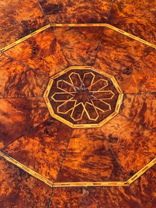 19TH CENTURY OCTAGONAL INLAID BURR YEW WOOD COFFEE TABLE C1880 - ADDITIONAL PHOTO 6