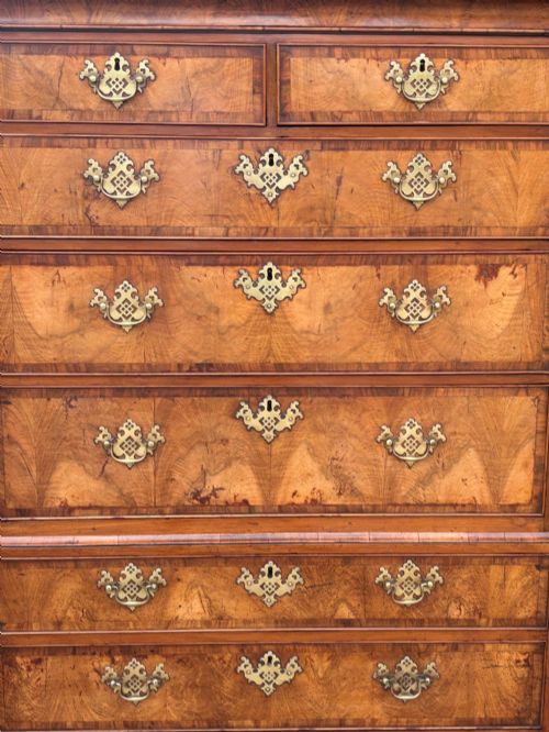 18TH CENTURY GEORGE II PERIOD WALNUT CHEST ON CHEST C1740 - ADDITIONAL PHOTO 2