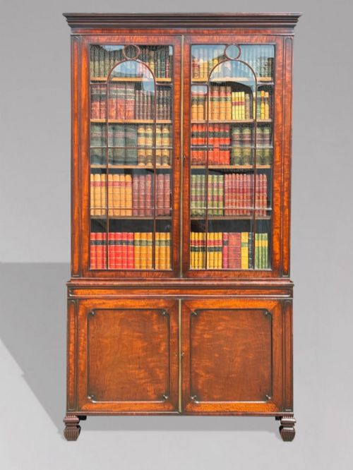 18TH CENTURY GEORGE III PERIOD TALL MAHOGANY BOOKCASE C1780 - ADDITIONAL PHOTO 1