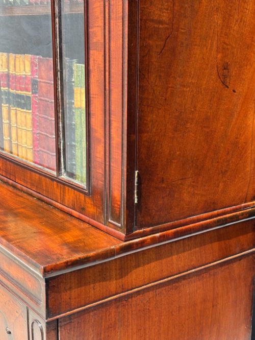 18TH CENTURY GEORGE III PERIOD TALL MAHOGANY BOOKCASE C1780 - ADDITIONAL PHOTO 14