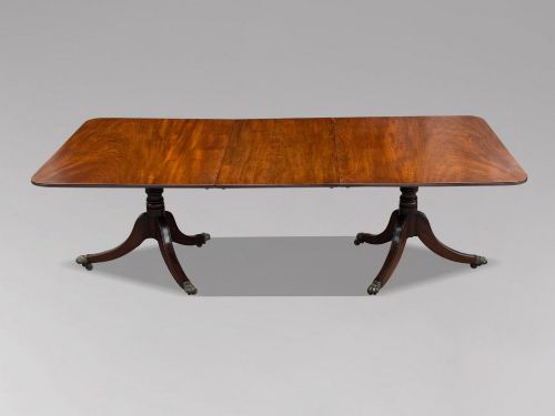 EARLY 19TH CENTURY GEORGIAN MAHOGANY TWIN PEDESTAL DINING TABLE, C1800