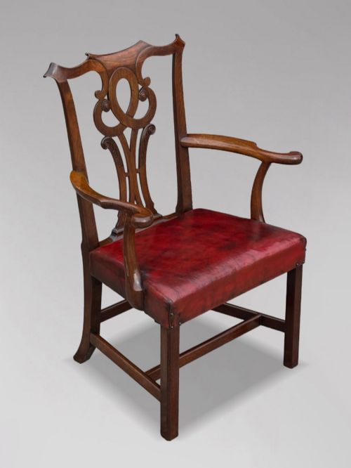 18TH CENTURY GEORGE III PERIOD MAHOGANY CHIPPENDALE ARMCHAIR, C1780