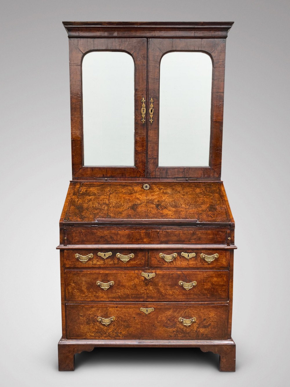 18TH CENTURY GEORGE I PERIOD WALNUT BUREAU BOOKCASE