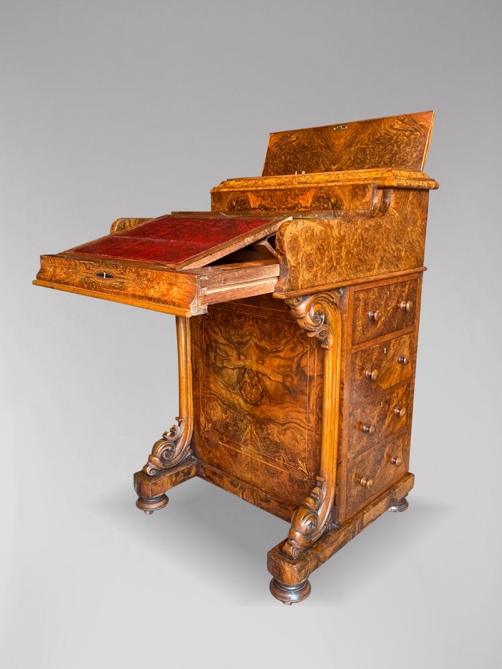 19TH CENTURY VICTORIAN PERIOD BURR WALNUT DAVENPORT View VIII
