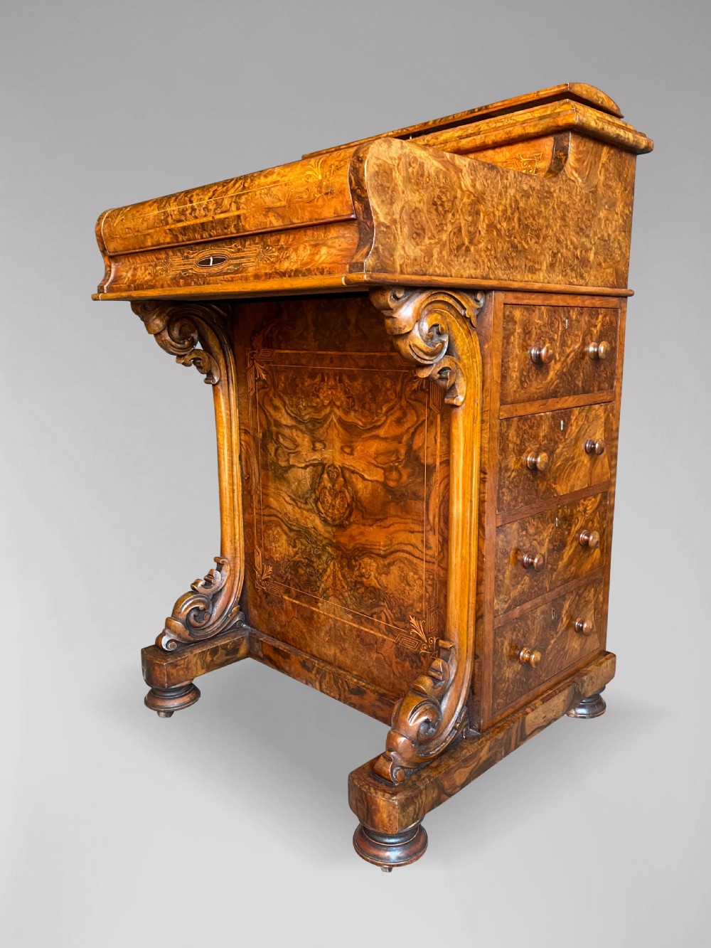 19TH CENTURY VICTORIAN PERIOD BURR WALNUT DAVENPORT View IX