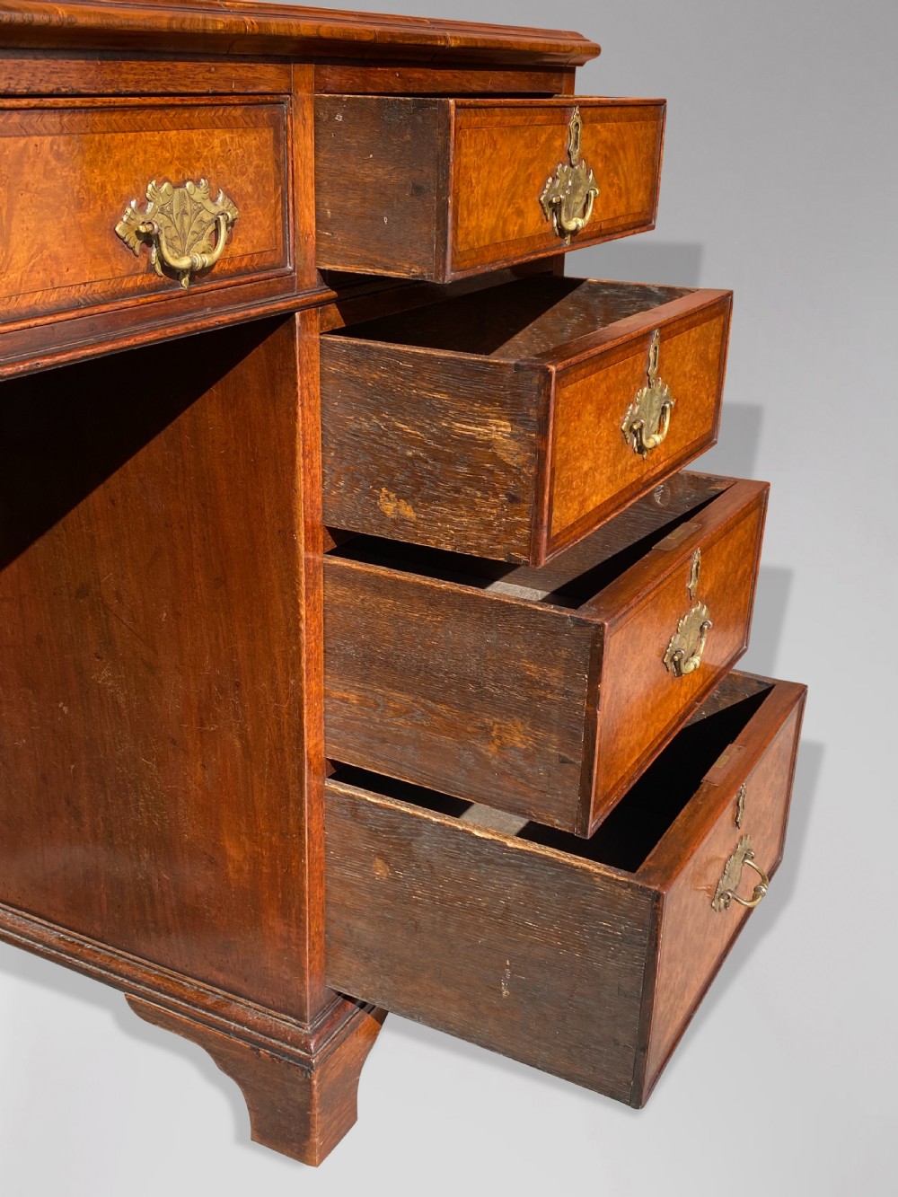 19TH CENTURY GEORGIAN PERIOD WALNUT PARTNERS DESK View V