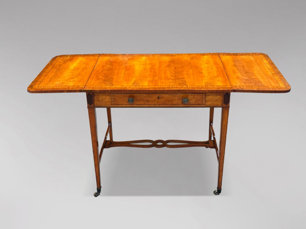 18TH CENTURY GEORGE III SHERATON PERIOD SATINWOOD SOFA TABLE View X
