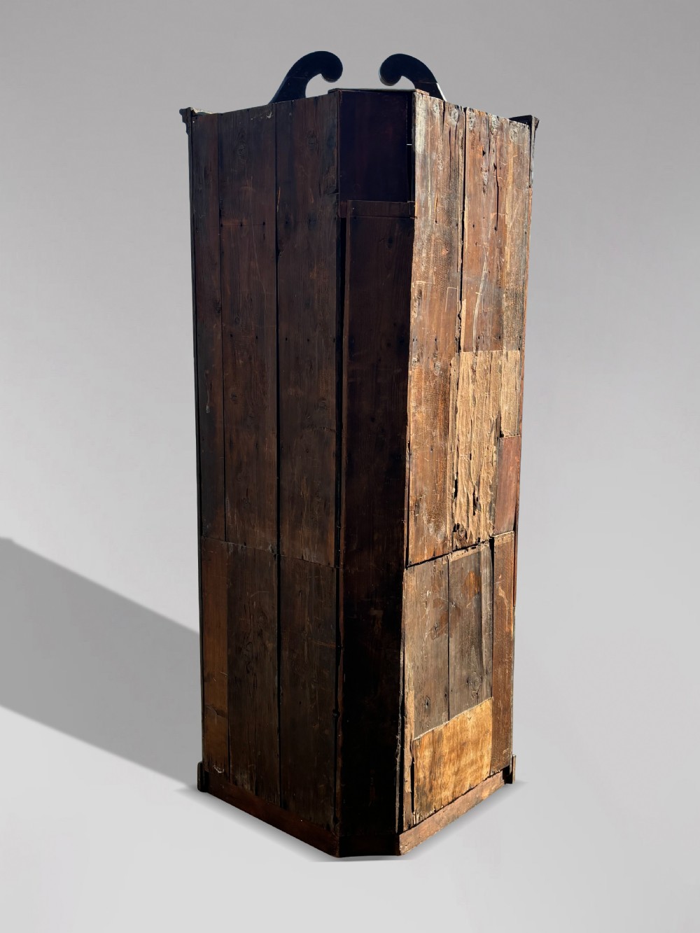 18TH CENTURY GEORGE III PERIOD OAK CORNER CUPBOARD View VI