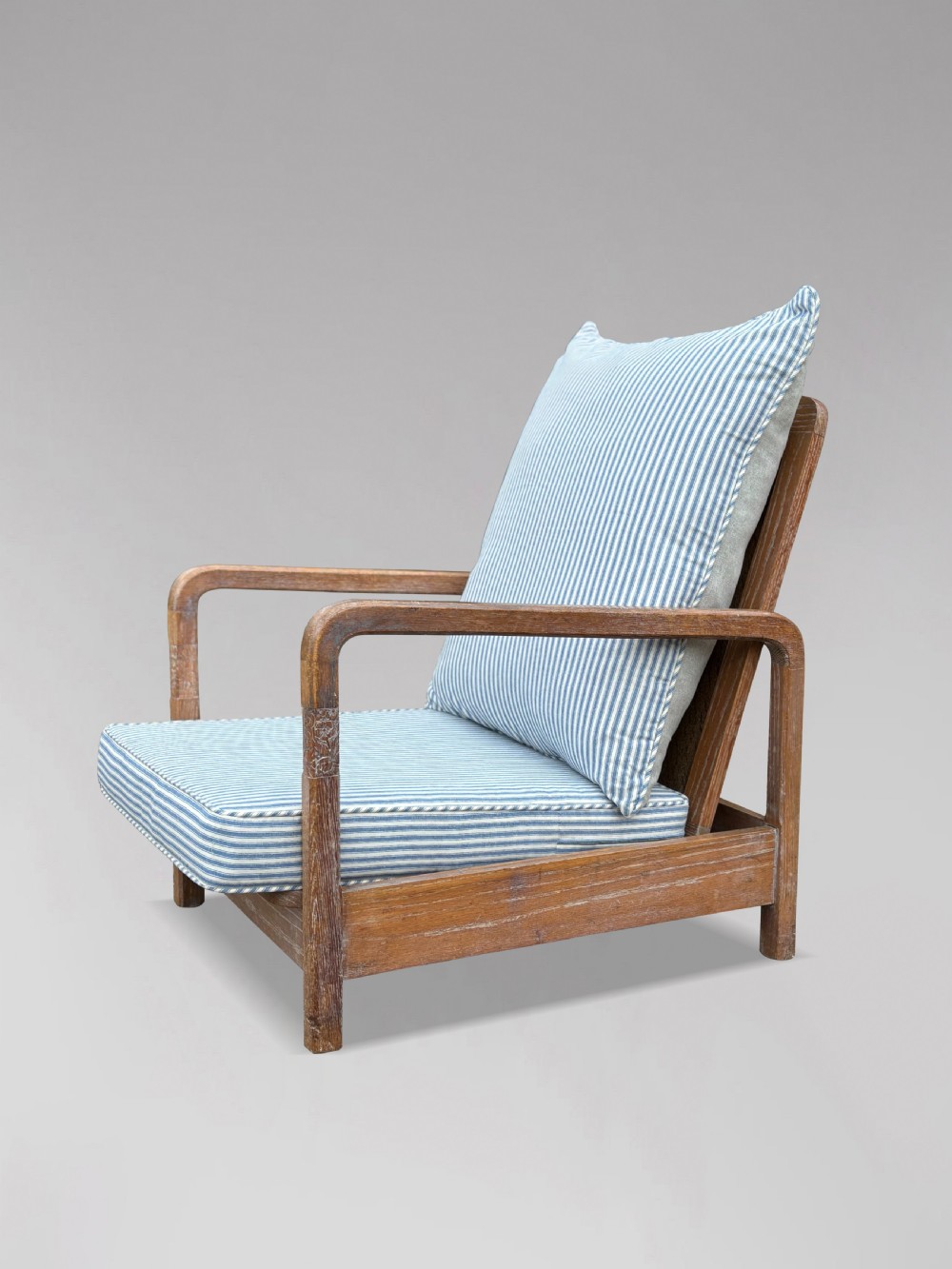 PAIR OF RECLINING ARMCHAIRS IN THE MANNER OF LIBERTY & CO View XIII