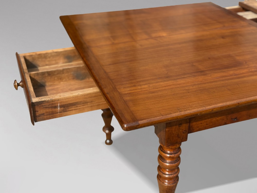 19TH CENTURY FRENCH FRUITWOOD FARMHOUSE DINING TABLE, C1860 View XV