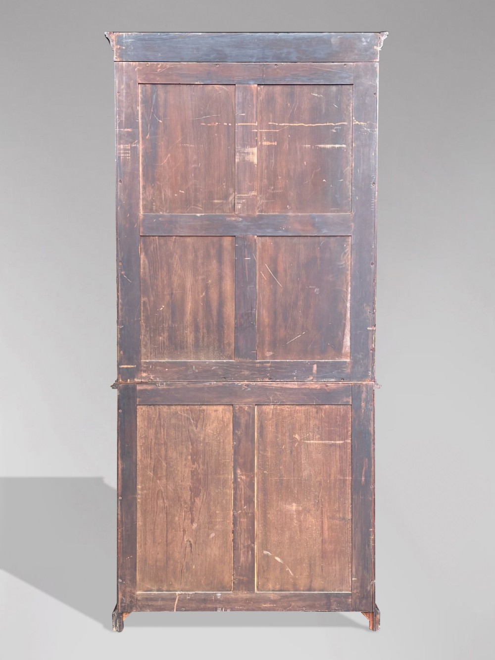 A nineteenth-century mahogany open library bookcase featuring a Wellington chest base with ten small drawers and open adjustable upper shelves. View XIII