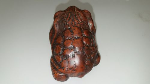 SUPERB LARGE JAPANESE MEIJI BOXWOOD NETSUKE OF A TOAD - ADDITIONAL PHOTO 3