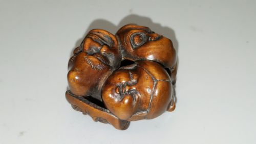 NICE 19THC MEIJI JAPANESE BOXWOOD NETSUKE OF SIX NOH THEATRE MASKS - ADDITIONAL PHOTO 3