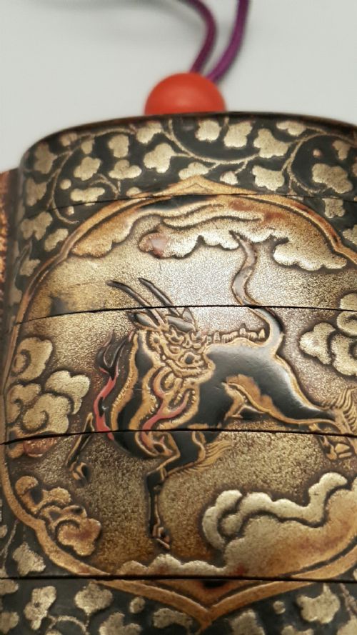 EXCELLENT ANTIQUE EDO PERIOD JAPANESE FOURCASE LACQUER INRO DEPICTING KIRIN - ADDITIONAL PHOTO 3