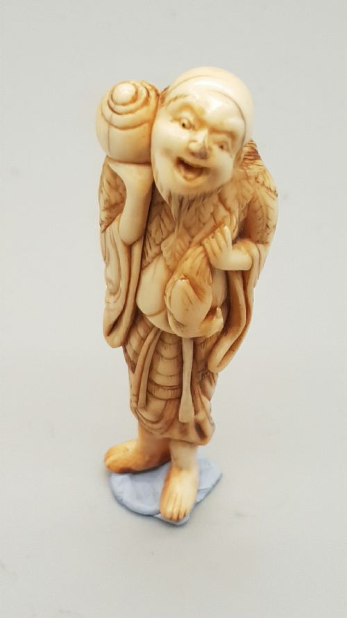 JAPANESE EDO 18THC IVORY NETSUKE OF A CHOKWARO SENNIN WITH A GOURD AND BIRD - ADDITIONAL PHOTO 2